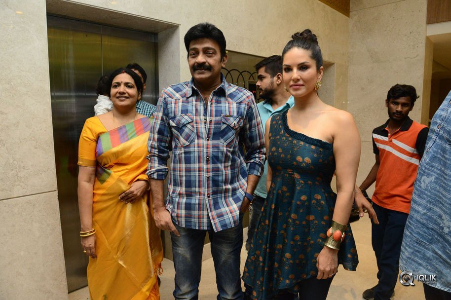 PSV-Garuda-Vega-Movie-Pre-Release-Function